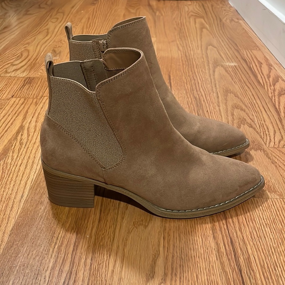 Chelsea boot